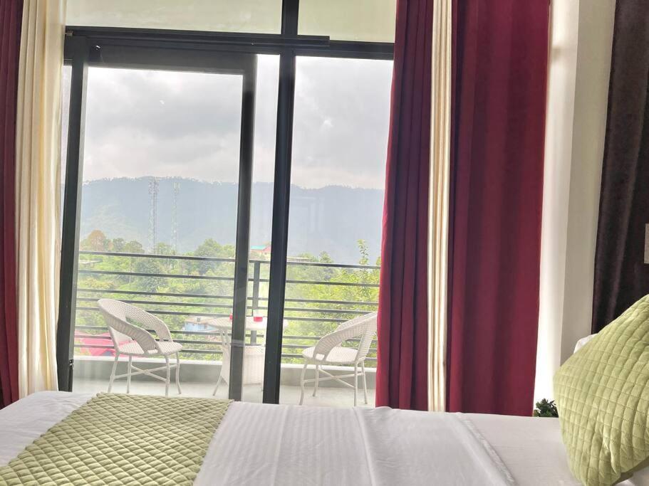 Host Jatin Kasauli Crest 7O1827O7O3 Apartamento Exterior foto